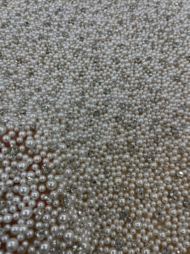 Picture of Luxury embroidery with pearls and crystals