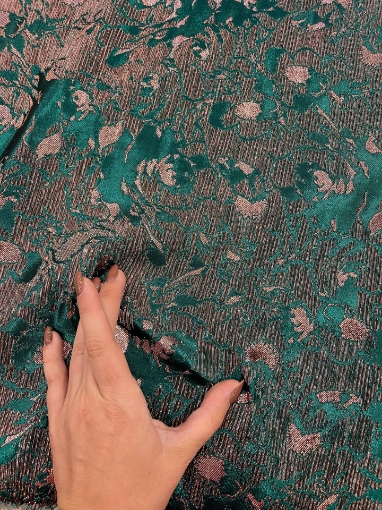 Picture of Brocade Silks Chambutaires