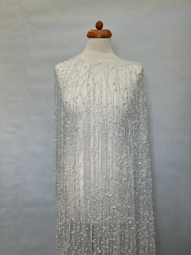 Picture of Long fringe embroidery with pearls
