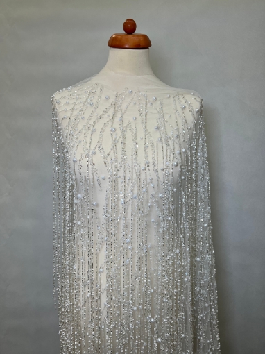 Picture of Long fringe embroidery with pearls