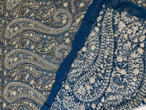 Picture of "Embroidered veil with beads"
