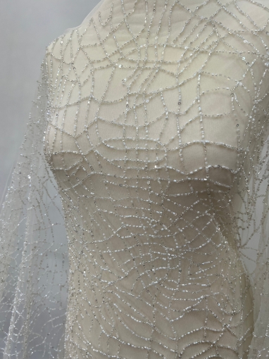 Picture of Minimalist embroidered design, silver/white