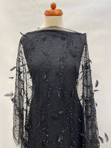 Picture of Beading with black feathers and beads