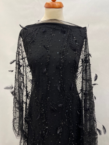 Picture of Beading with black feathers and beads