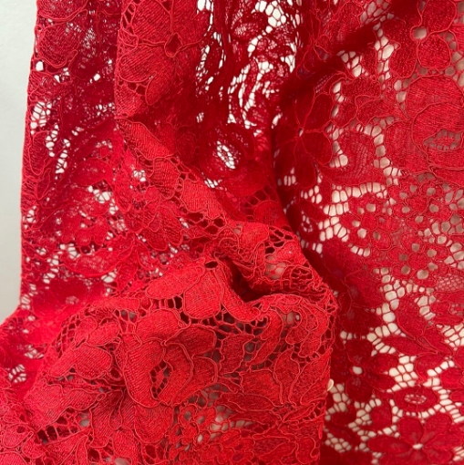 Picture of Solstiss Lace x DG red
