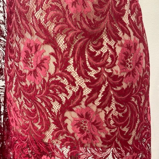 Picture of Red/Fuchsia Solstiss Lace