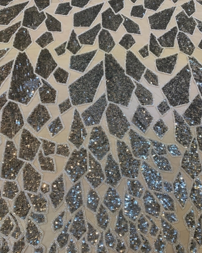 Picture of Geometric patterned embroidery