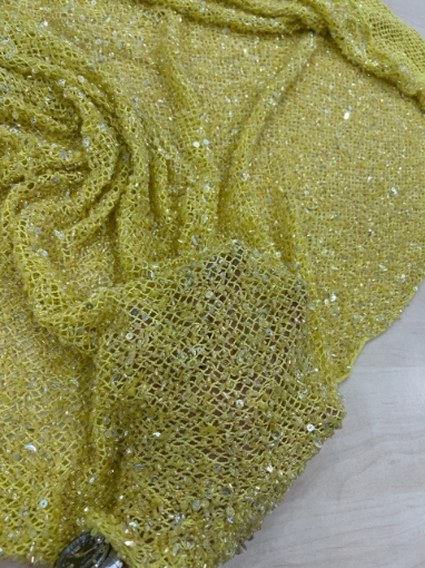 Picture of Mesh embroidery Yellow