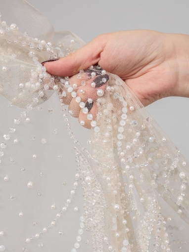 Picture of White/ivory pearl embroidery