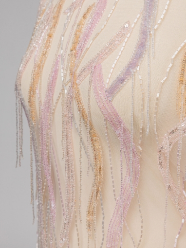 Picture of Multicolored embroidery with fringes