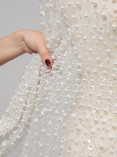 Picture of "Pearl Embroidery Luna"