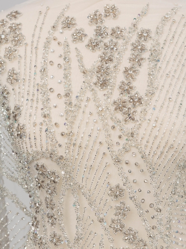 Picture of Silver smoke crystal embroidery - floral pattern