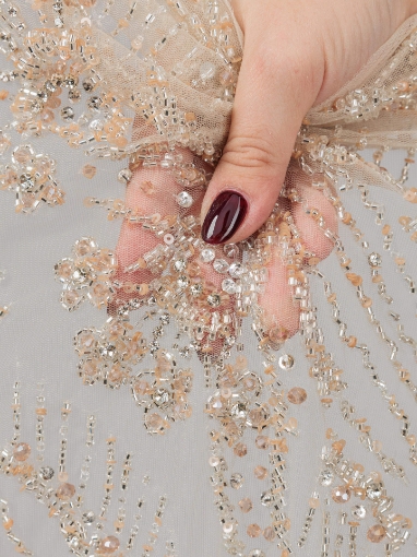 Picture of "Embroidery with Crystals and Beads Poudre"