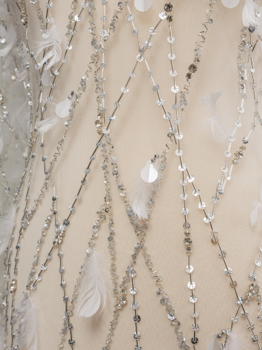 Picture of Luxury embroidery with feathers and crystals