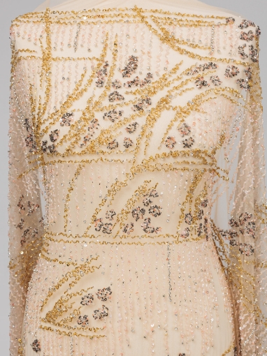 Picture of Golden-toned embroidery Fall for me