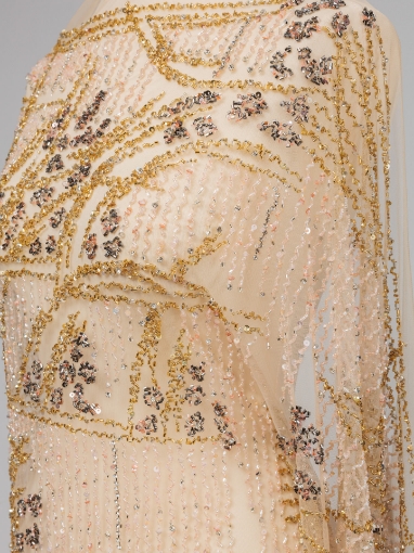 Picture of Golden-toned embroidery Fall for me