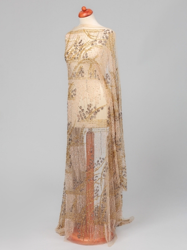 Picture of Golden-toned embroidery Fall for me