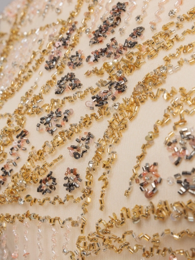 Picture of Golden-toned embroidery Fall for me