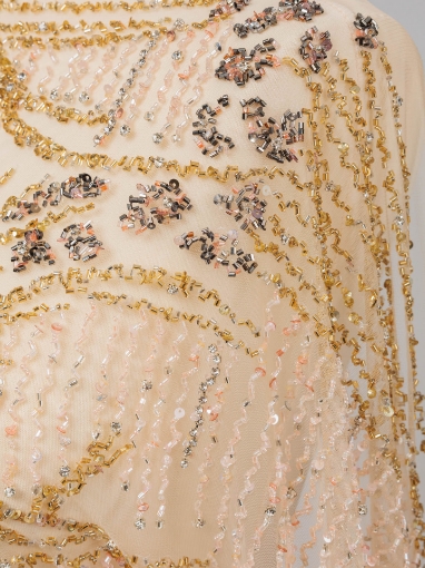 Picture of Golden-toned embroidery Fall for me