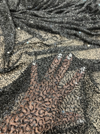 Picture of Mesh-type embroidery with beads and sequins Azalea
