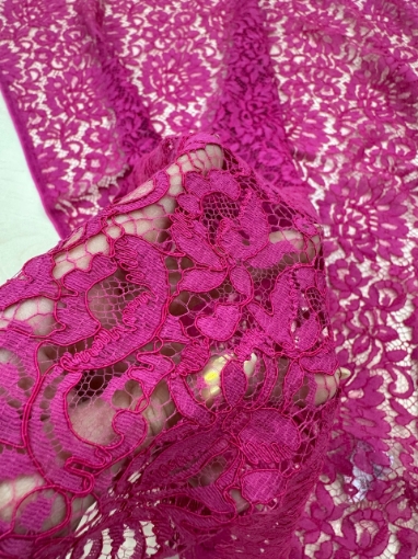 Picture of Solstiss Lace x Valentino