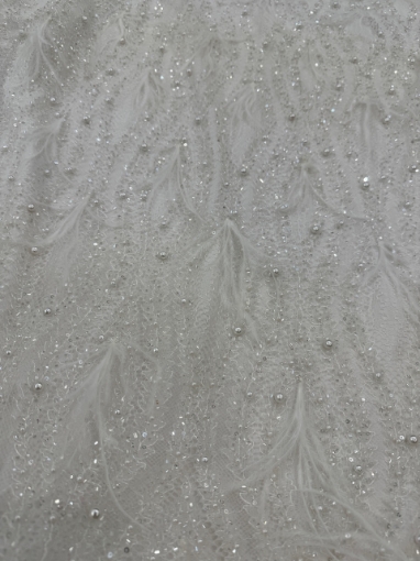 Picture of Lace with pearls and feathers Marry Me