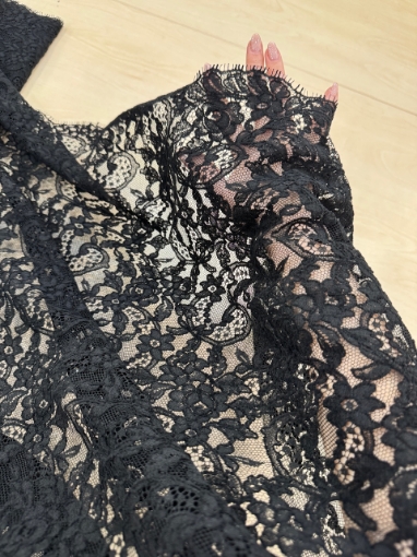 Picture of Solstiss Lace BLACK made from organic cotton