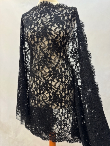 Picture of Solstiss Lace BLACK made from organic cotton
