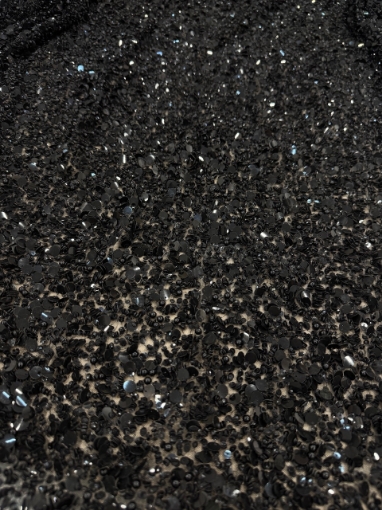 Picture of Broderie cu margele, paiete si perle Black