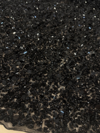 Picture of Broderie cu margele, paiete si perle Black