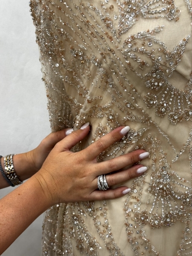 Picture of "Embroidery with Crystals and Beads Poudre"