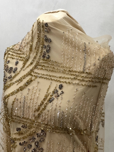 Picture of Golden-toned embroidery Fall for me