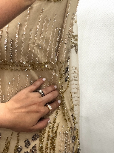 Picture of Golden-toned embroidery Fall for me