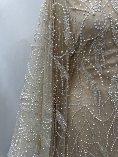 Picture of White/ivory pearl embroidery