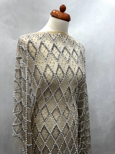 Picture of Diamonds & Pearls - broderie cu perle,margele si cristale 