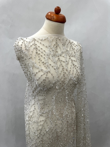 Picture of Crystal Mesh - broderie cu cristale argintii si margele - ivory