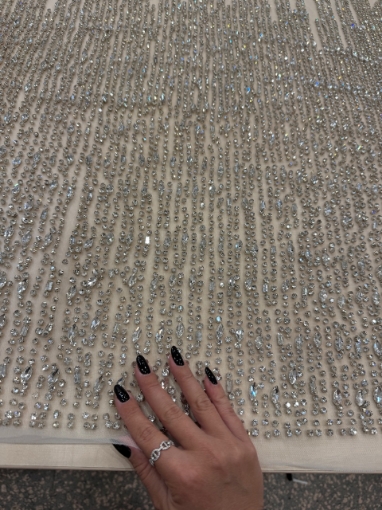 Picture of Luminous Drops - Broderie cu cristale argintii - Silver